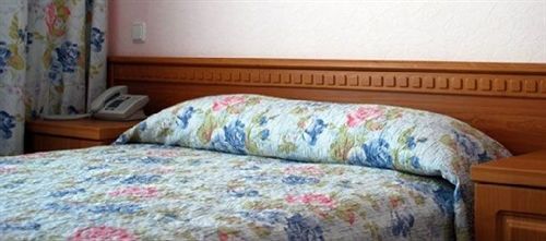 Old Port Hotel Boryspilʼ