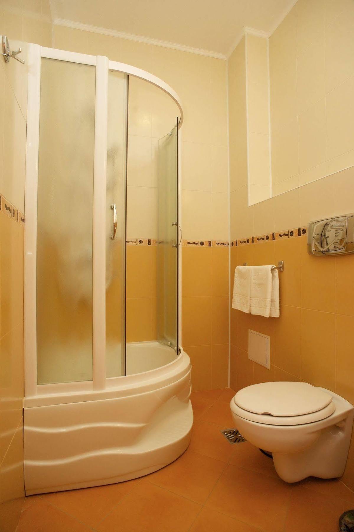Old Port Hotel 3*