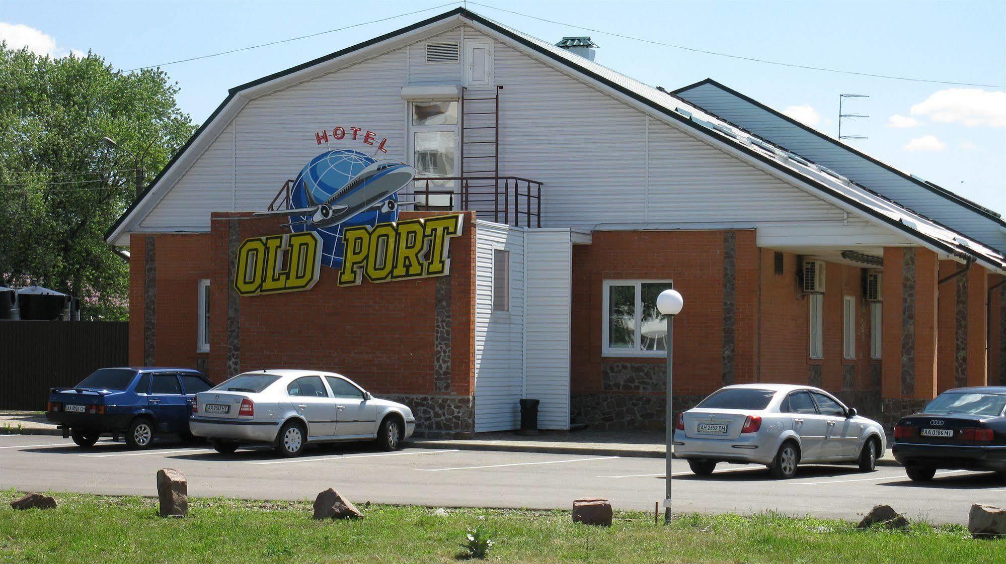 Old Port Hotel