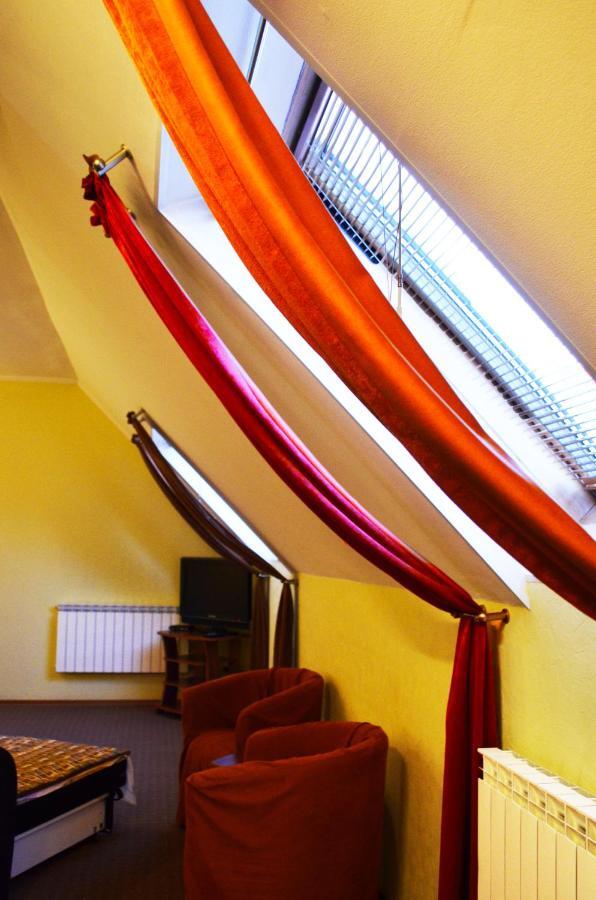 Hotel Old Port Boryspilʼ